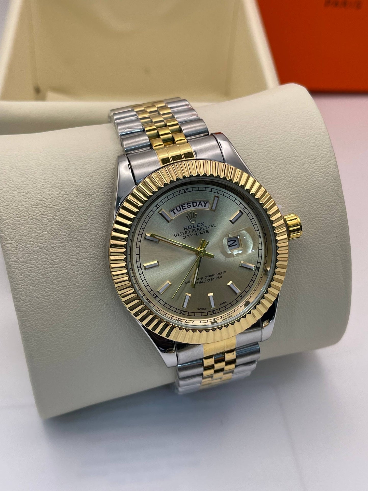 ROLEX DAY DATE 2 COLORS TABLEAU GOLD